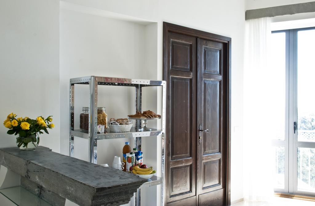 Nisi Bed & Breakfast Crotone Exterior photo
